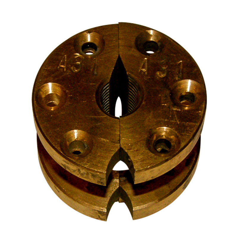 Split nut / feed dog inserts for 18 and 20 inch slab saws